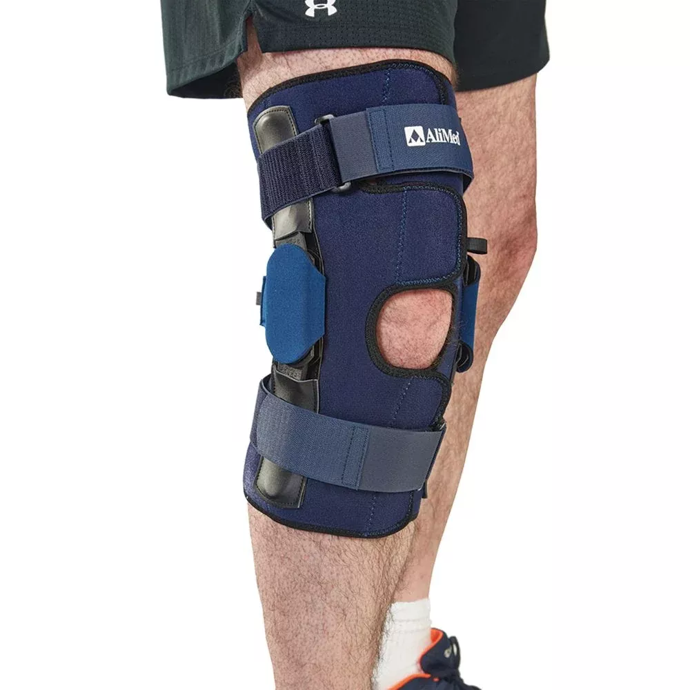 AliMed Knee Brace with Multilock Polyamide Hinge Knee Brace w/Multilock Hinge, Medium - 66299/NA/NA/MD