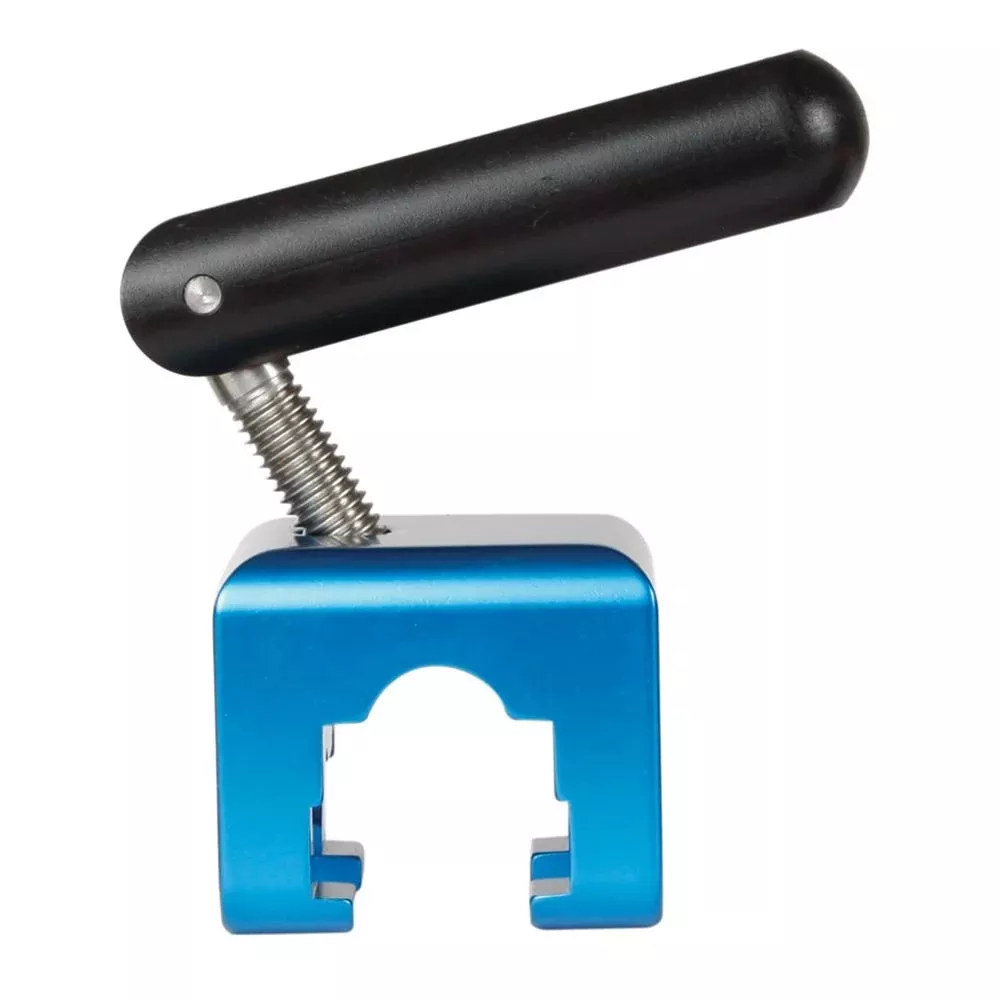 AliMed O.R. Universal Rail Clamp Freedom OR Universal Rail Clamp - 931899