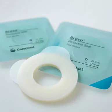 Coloplast 12033 - Ostomy Seal Brava Thin 1-1/8 (27 mm) Stoma 3 Inch (76 mm)